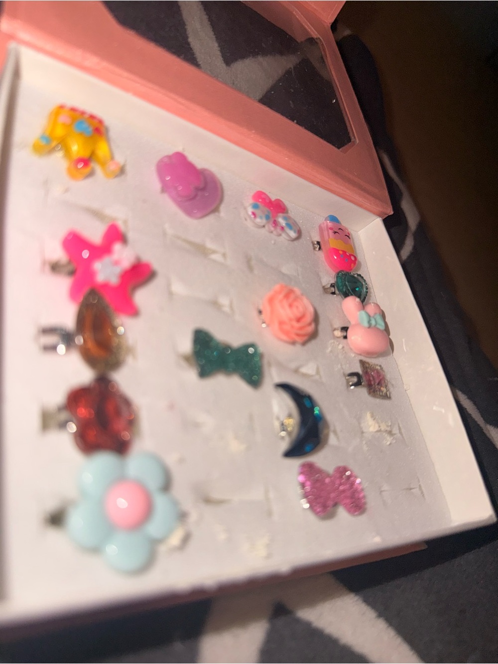 Source Unknown Pink and Blue Kids Ring Set